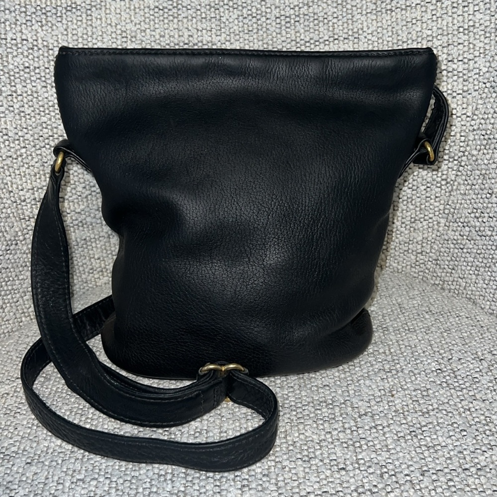 Vintage  Coach Black Leather Sonoma Bucket Style 4907 Shoulder Bag Crossbody